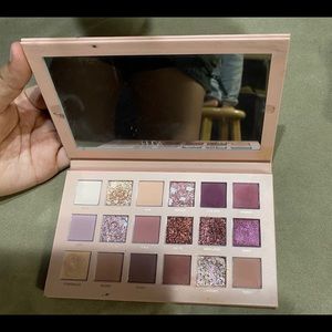 Nude Huda Beauty Palette